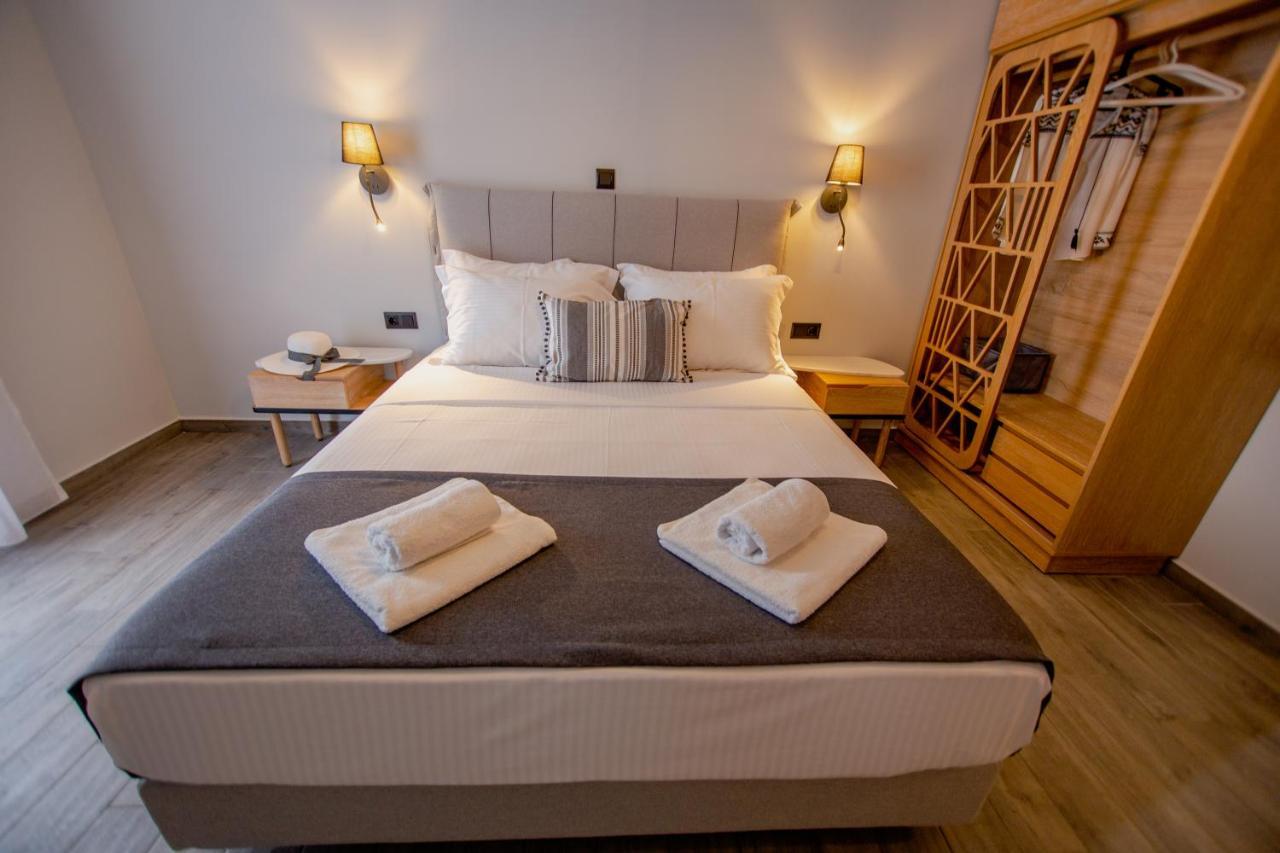 Thea Comfy Living Aparthotel เนอาวรัสนา ภายนอก รูปภาพ